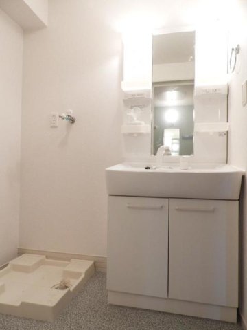 洗面設備　忙しい朝には欠かせない洗面所です