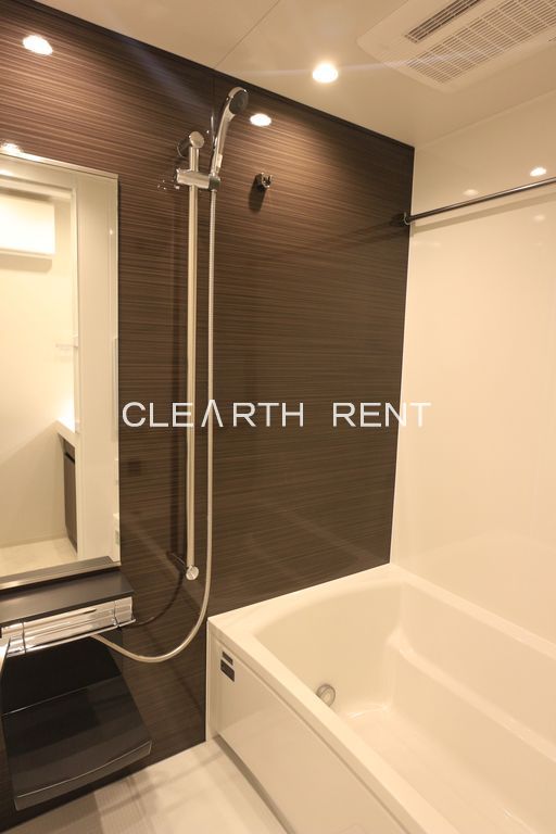 バス・シャワールーム　同タイプ別住戸写真となります。現況と異なる場合がございます。