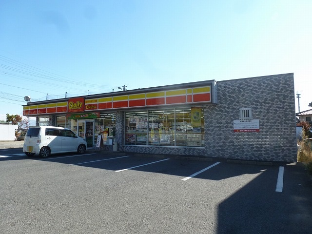 コンビニ　デイリーヤマザキ 長野小市1丁目店（コンビニ）まで740m