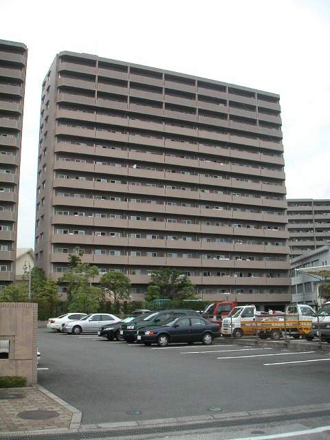 建物外観　2003年7月撮影