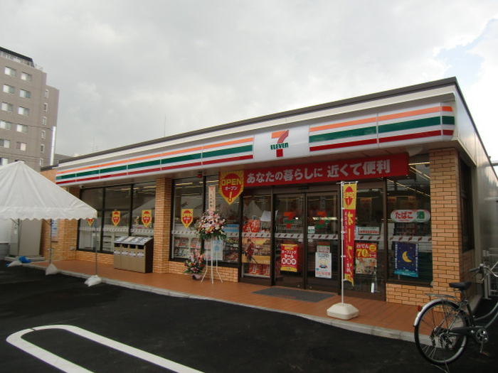 コンビニ　セブンイレブン調布小島町１丁目店（コンビニ）まで406m