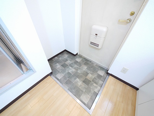 玄関　明るい玄関です