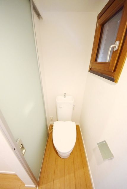 トイレ　★清潔感あるトイレです。