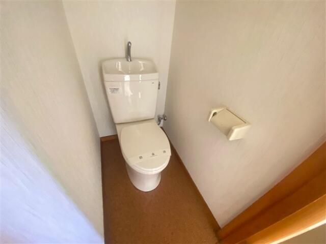 トイレ　トイレもきれいです