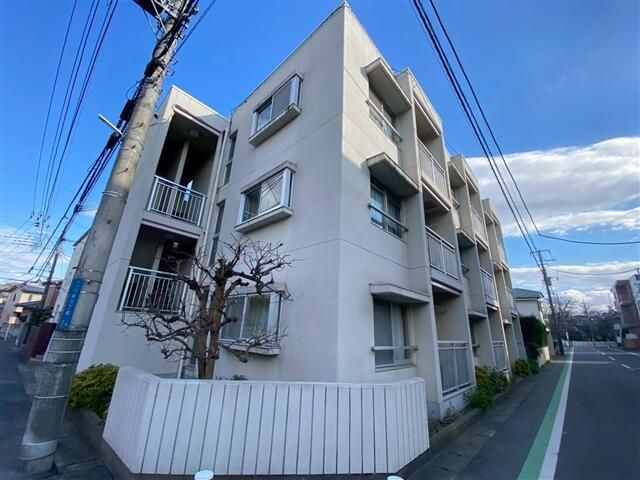 建物外観　外観は落ち着いています