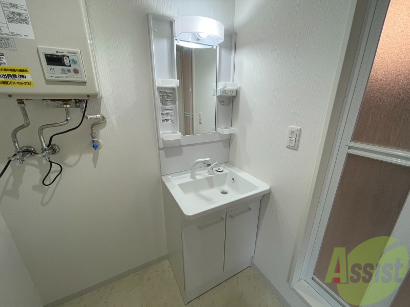 洗面設備　シャンプードレッサーで身支度もラクラクです！