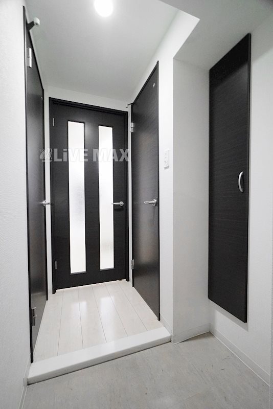 玄関　奥行きのある玄関部分★