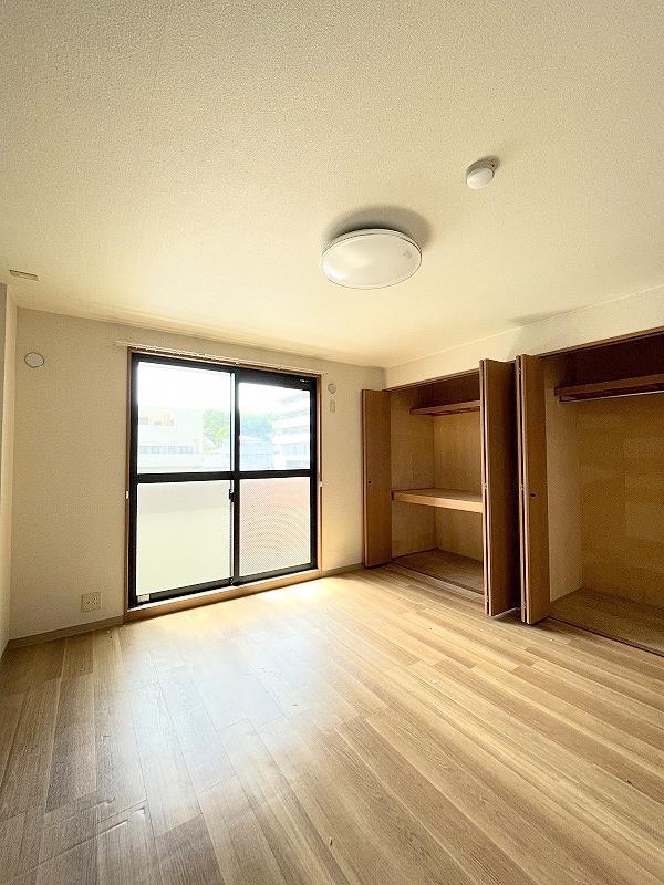 バス・シャワールーム　追い焚き機能付き