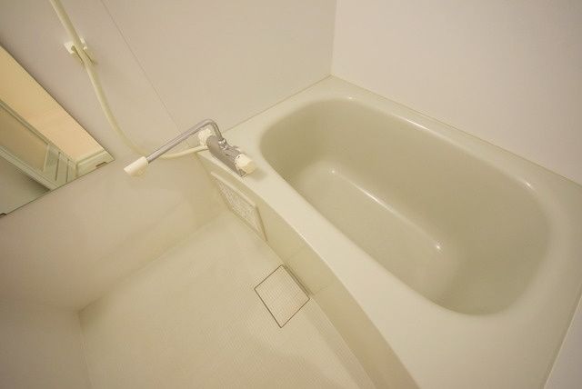 バス・シャワールーム　☆ゆっくりくつろげるお風呂☆