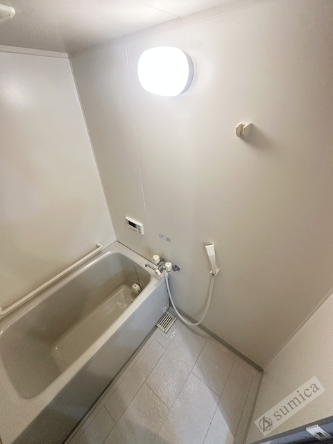 バス・シャワールーム　追い炊き機能付きバスルーム♪♪