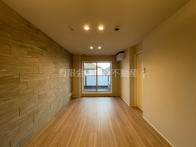 居室・リビング　エアコン・照明付