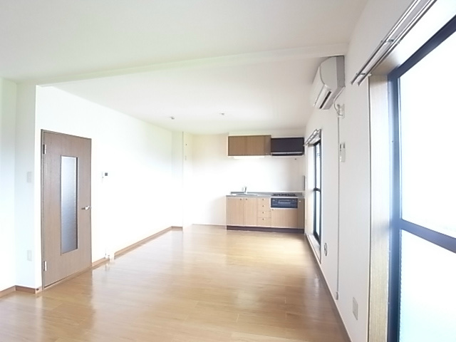 居室・リビング　同仕様別部屋