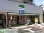 コンビニ　ファミリーマート高円寺中通店（コンビニ）まで260m