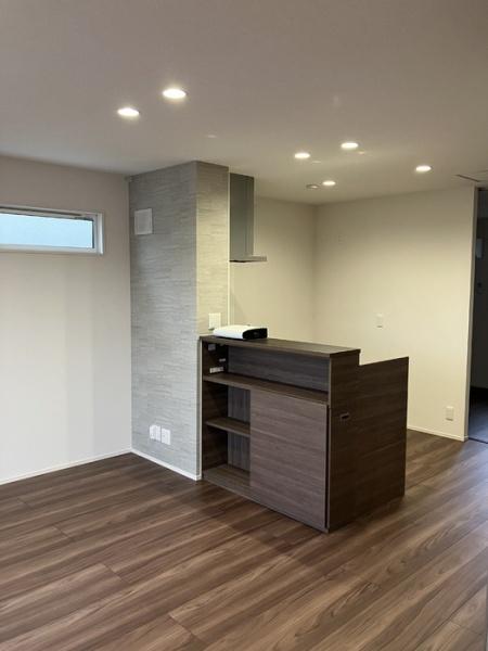 居室・リビング　※現況優先となります。