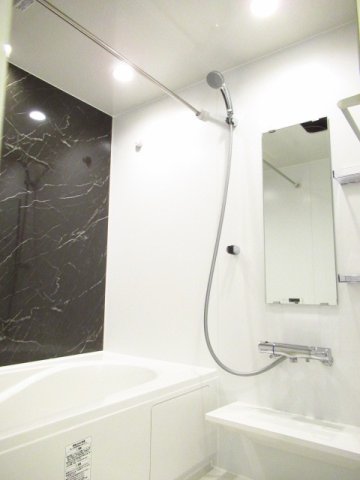 バス・シャワールーム　日々の疲れを癒すお風呂付です