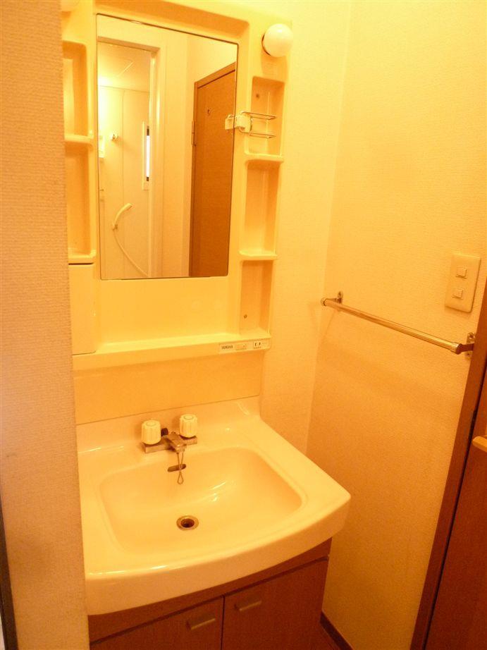 洗面設備　連携あり任意