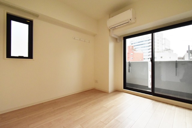 居室・リビング　居室