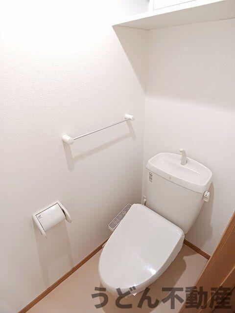 トイレ　うどん県のお部屋探しはうどん不動産へ うどんちゃんとLINE