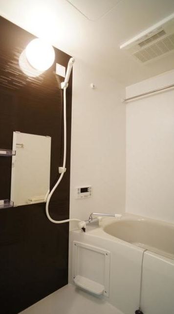 バス・シャワールーム　浴室