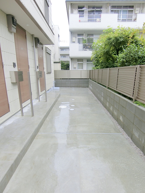 エントランス　★玄関までのアプローチ★