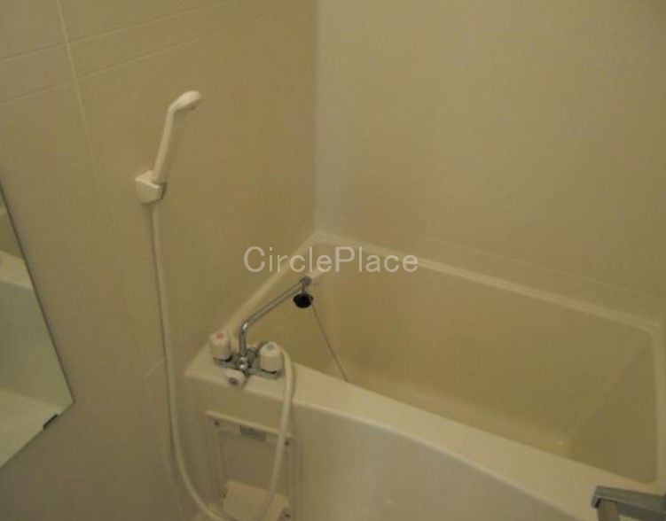 バス・シャワールーム　浴室乾燥機付き