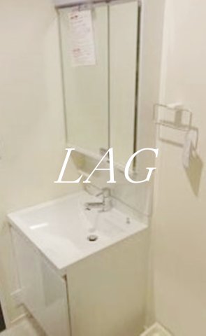 洗面設備　独立洗面台です。