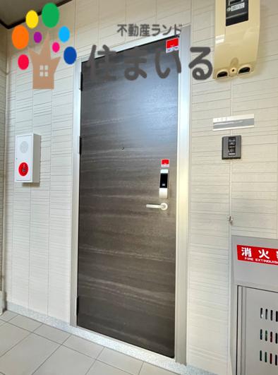 エントランス　※同社施工の同型タイプとなります