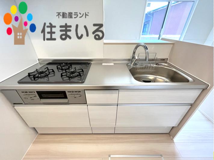 キッチン　※同社施工の同型タイプとなります