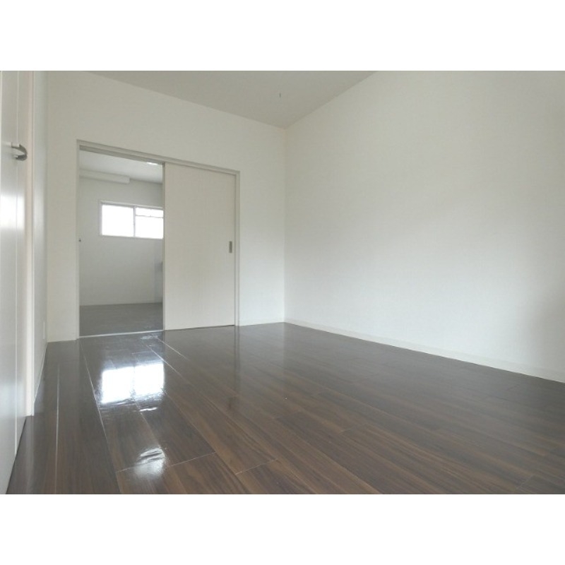 居室・リビング　オールフローリング