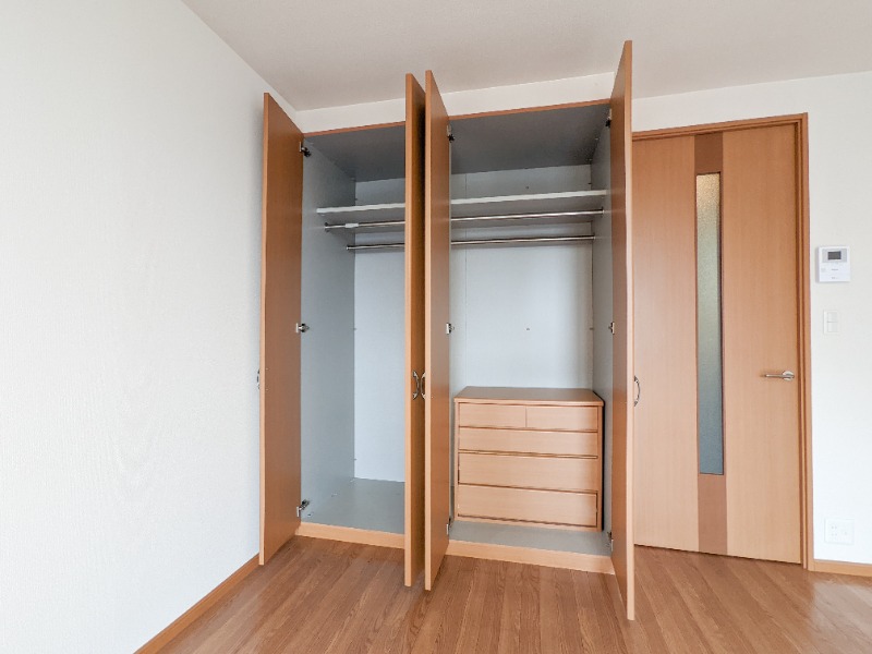 収納　図面と現状に相違がある場合には現状を優先