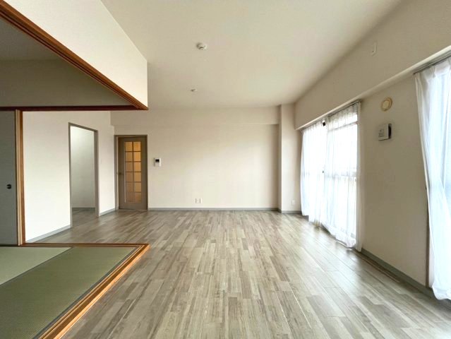 居室・リビング　同仕様写真