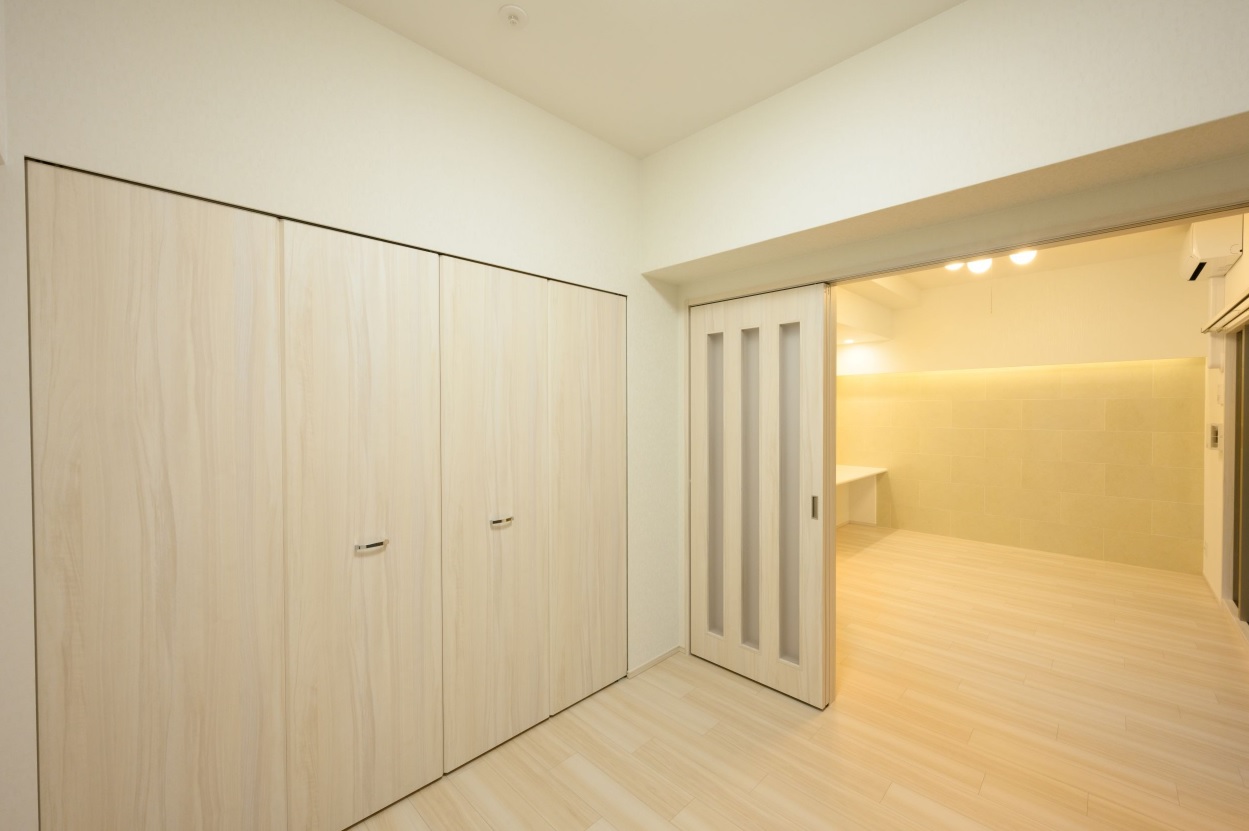 居室・リビング　偶数階・奇数階によりカラーパターン異なります