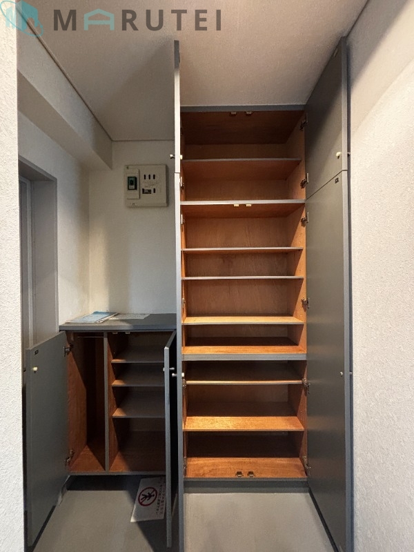 玄関　シューズＢＯＸ