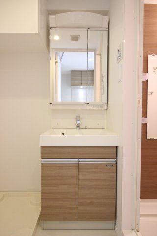 洗面設備　メイクスデザイン王子神谷　北区神谷1