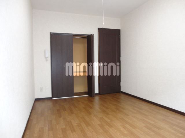 その他部屋・スペース　広々７．５帖