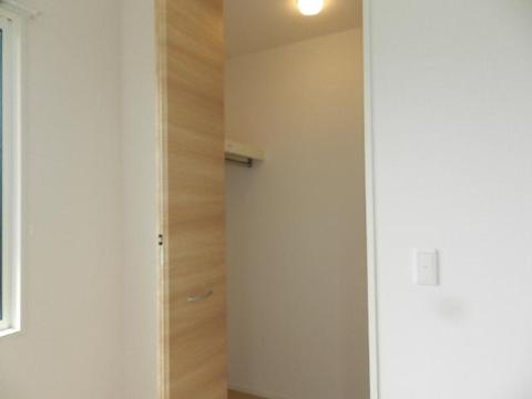 収納　ウォークインクローゼット