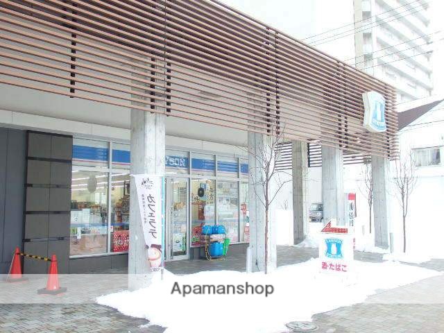 コンビニ　ローソン（コンビニ）まで189m