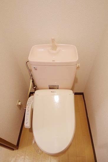 トイレ　洗面台つき