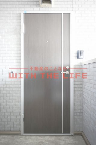 玄関　※同シリーズ別物件の写真　現状優先