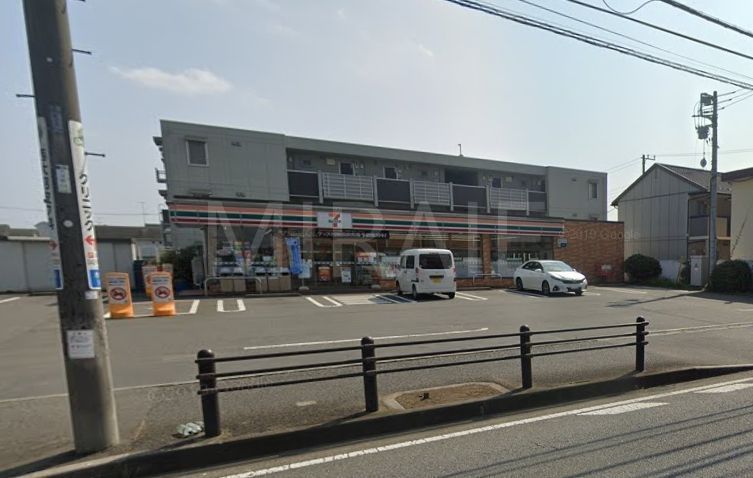 コンビニ　セブンイレブン相模原西大沼5丁目店（コンビニ）まで560m