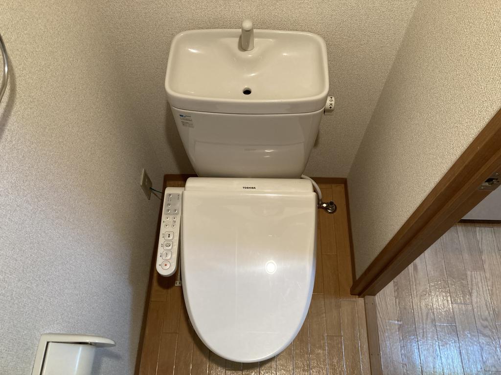 トイレ　参考写真