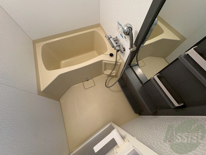 バス・シャワールーム　お風呂です。ゆっくりお風呂につかるのも体に良いですね～