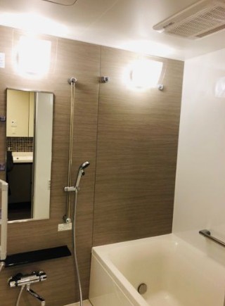 バス・シャワールーム　※こちらの写真は他部屋参考写真です