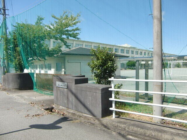 中学校　学校組合立多気中学校（中学校）まで2182m