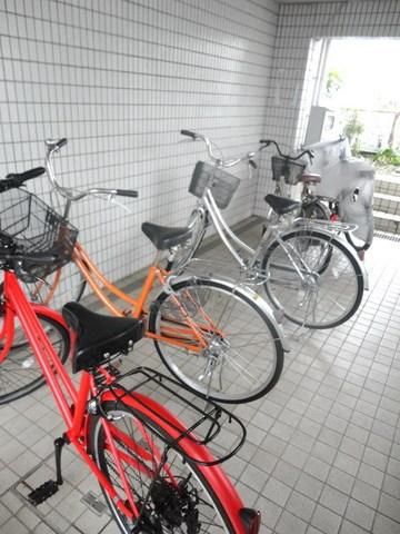 駐車場　★駐輪場★