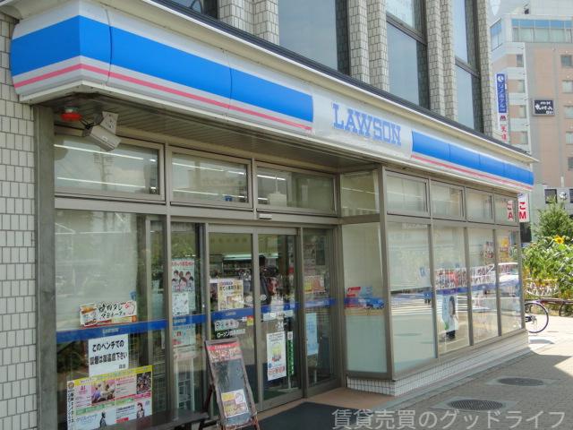 コンビニ　ローソン 西院春日通店（コンビニ）まで550m