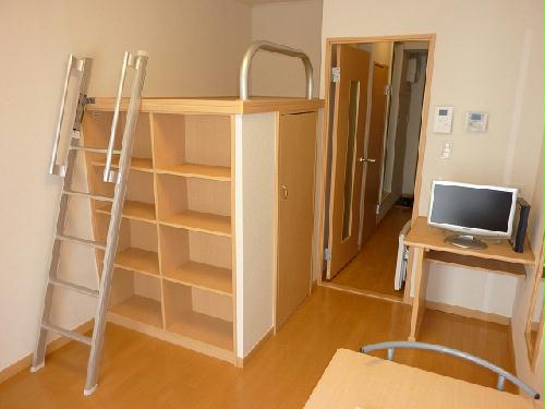 その他部屋・スペース　家具家電付でベッドの下は大容量の収納です