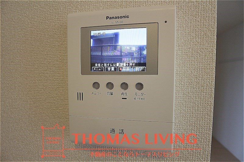 セキュリティ　TVモニターホンがあり来客確認が出来ます。