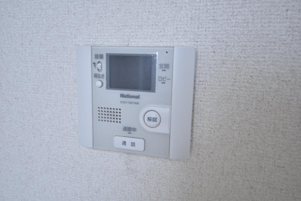 セキュリティ　カメラ付インターホン
