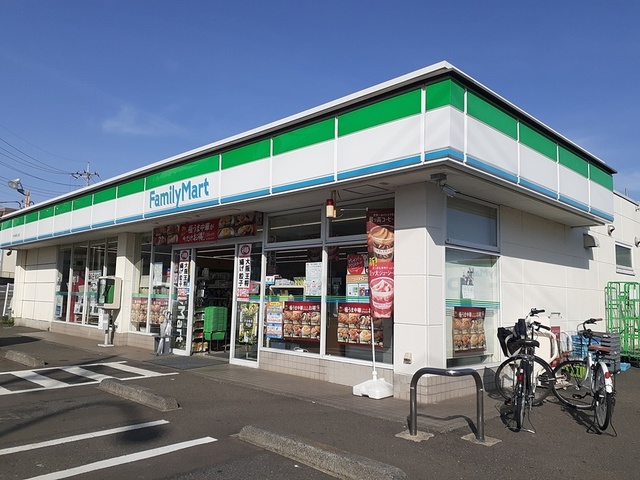 コンビニ　FamilyMart（コンビニ）まで291m